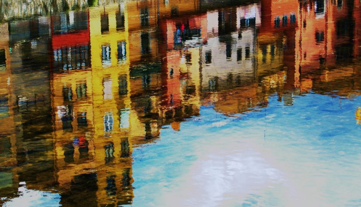 yellow-and-brown-house-painting-164455